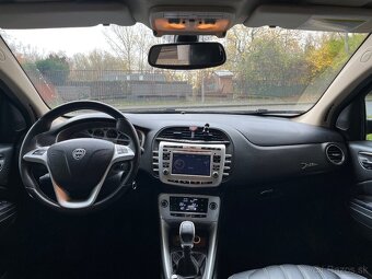 Lancia Delta Platino 2.0 JTD Multijet 2009 - 7