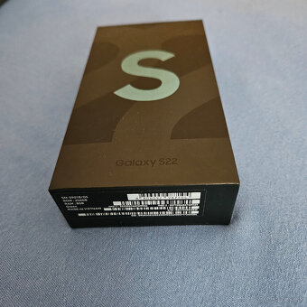 Samsung Galaxy S22 na ND - 7
