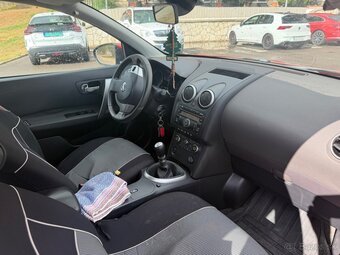 Nissan Qashqai 1.5 Cdi, prvý majiteľ - 7