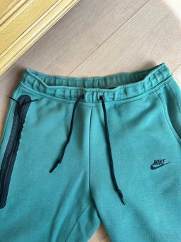 Tech Nike súprava - 7