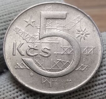Československé 5 koruny. - 7