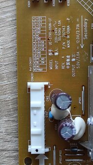 TOSHIBA 32L2333D náhradné diely - 7