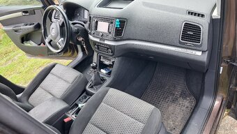 Vw sharan 103kw, 277tis. - 7