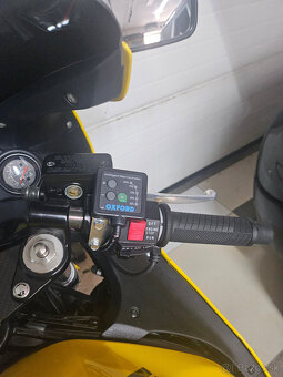 Suzuki rf 600r - 7