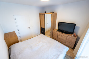 NOVÁ CENA - PREDAJ, NOVOSTAVBA, 3. izbový byt s veľkým balkó - 7