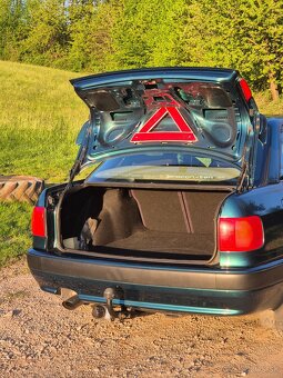 Predám AUDI 80 2.0 E - 7