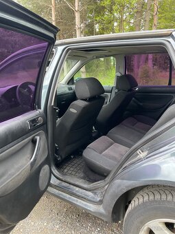 Volkswagen Golf 1.9 TDI 4motion - 7