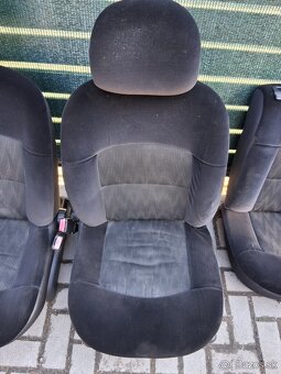 Predam sedačky kompletne na Renault Thália rok vyroby 2011 - 7