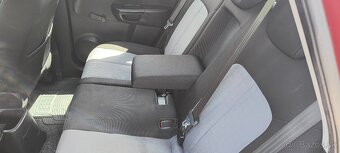 KIA VENGA - 7