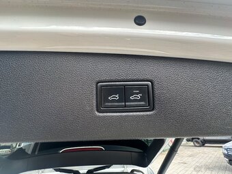 Volkswagen Tiguan 2.0 TDi R-Line 4Motion DSG - 7