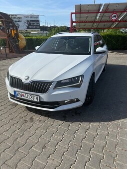 Skoda Superb combi 2.0 tdi L&K - 7