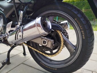 Motocykel YAMAHA XJ 600 N - 7
