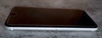 iPhone SE 2020 64 gb - 7