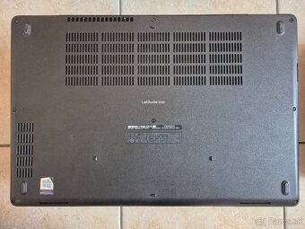 ▼ 20 × Dell Latitude 5590 – 15,6" / i5-7300U ▼ - 7