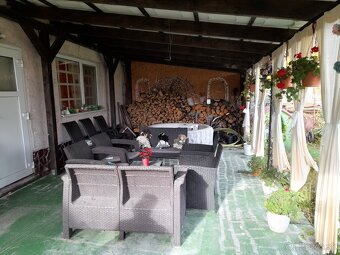 Na predaj veľký 5-izbový RD v obci Čierna Voda - 7