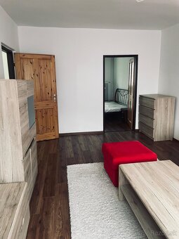 Prenajmem 2izbový byt v centre mesta Poprad - 7