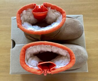 Detské cizmy UGG Classic mini Zipper, v. 25 - 7