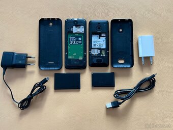 Nokia 225 DUAL SIM a Nokia 208 - 7