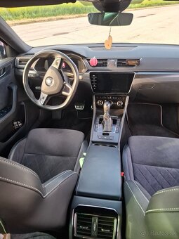 Predám skoda superb sportline facelift - 7