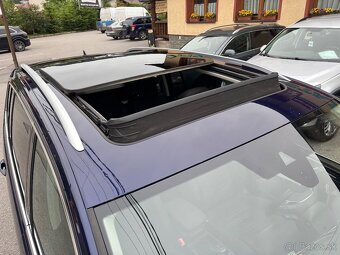 Volkswagen Touran 7miest 2.0tdi 110kw Webasto Pano Navi - 7