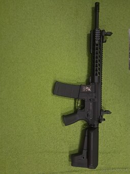 Airsoftová elektrická zbraň AR15 M4 - 7