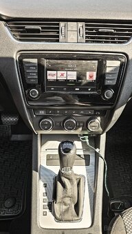 Škoda Octavia Ambition 1.4 TSI DSG - 7