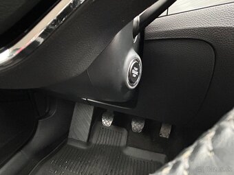 Škoda Superb III Fl Combi 2.0 TDI 110kW MT6 Style + Ťažné - 7