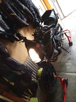 Kawasaki ER-6N - 7