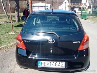 Toyota Yaris 1.0 51kw r.2007 - 7