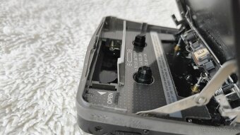 Panasonic RQ-X10 walkman - 7