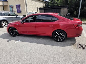 Skoda Superb Sportline - 7