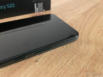 Samsung Galaxy S22 128GB - 7