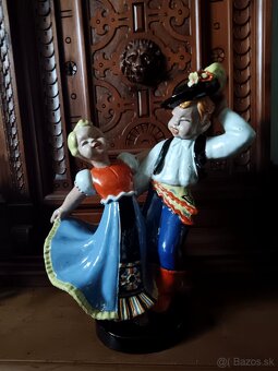 Veľká soška maďarských tanečníkov - 7