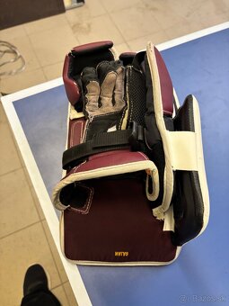 CCM AXIS XF PRO brankársky set - 7