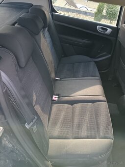 Predám Peugeot 307 - 7