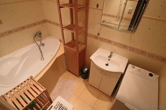 Zrekonštruovaný a zariadený 2-izb. byt s balkónom - Hroncova - 7