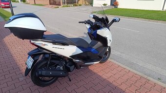 Honda Forza 125 - 7