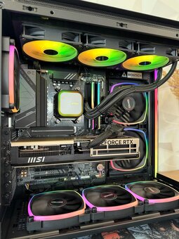 ⭐️ Ryzen 7 9800x3D, RTX 5080 16GB, 32GB RAM, 2TB SSD, 1200W - 7