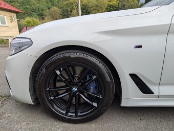BMW 540i xDrive - 7