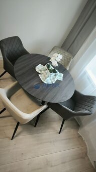 NADŠTANDARDNE NOVO ZREKONŠTRUOVANÝ 3 IZB. BYT S BALKÓNOM - O - 7