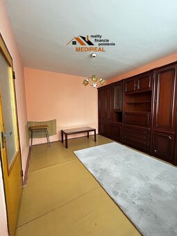 3-izbový byt s balkónom - Juh, Rožňava - 7