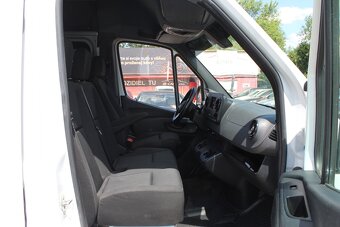 Mercedes-Benz Sprinter 317 CDI Standard L2H2 RWD A/T - 7