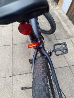 Horský bicykel značky Specialized S - 7