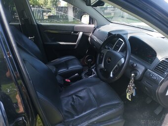 2010 Dovoz GB Chevrolet Captiva 2.0 VCDI diesel manuál 4x4 7 - 7