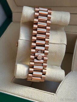 Rolex Day-Date 40 Rose Gold - 7