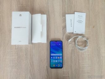 Huawei P Smart 2019 3/64gb - 7