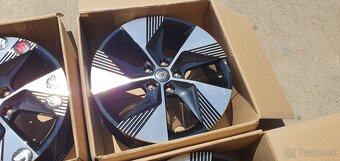 Renault captur kadjar koleos arkana 5x114,3 r18 megane lagun - 7