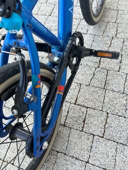 Predám ultraľahký bicykel Academy Grade 3 veľkosť 16” - 7