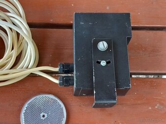 Predám časové relátka, pomocné relé a optoelektr.snímač - 7