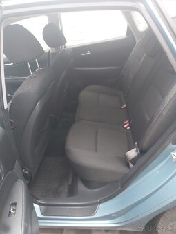 Predám Hyundai i30 2010 - 7